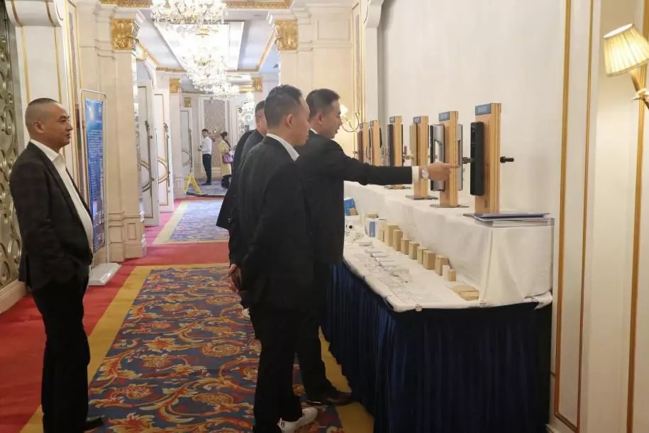 鑫安物聯2019年客戶答謝晚宴隆重舉行科技創造智慧生活
